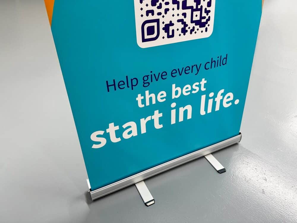 low cost roller banner printing