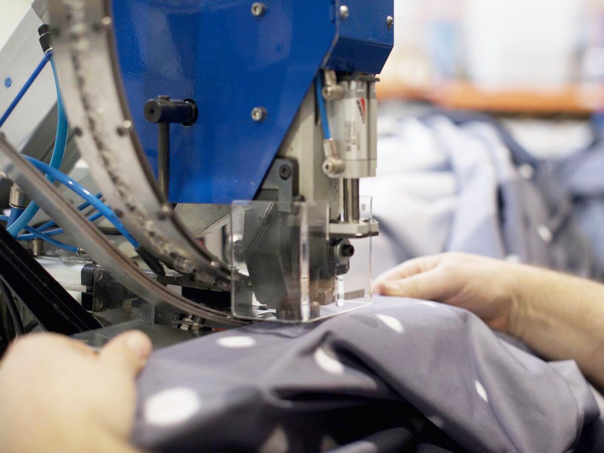 Fabric Banner Finishing